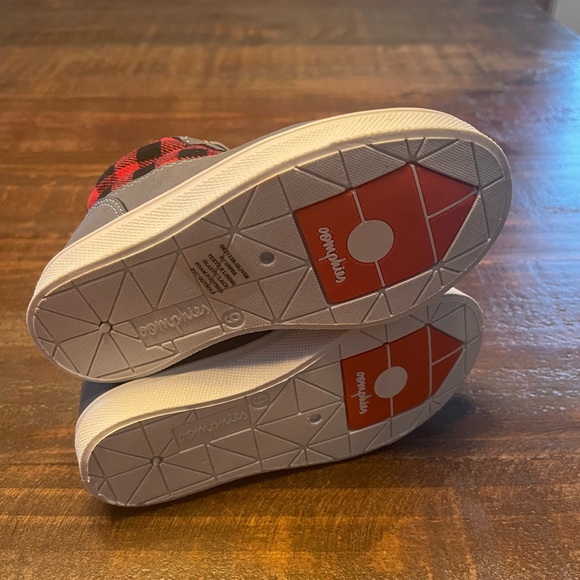 Oliver Charcoal Plaid boot 9c - Picture 4 of 5